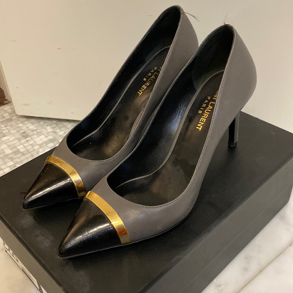Saint Laurent pump size 38